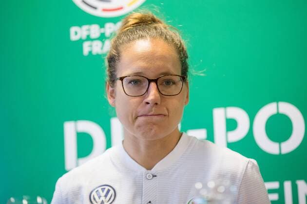 Babett Peter VfL Wolfsburg Press conference on the final in the DFB Womens Cup between VfL Wolfsburg and FC Bayern München at RheinEnergie Stadion in Cologne 24 04 18 Cologne NRW Germany RheinEnergie Stadion Copyright: xcdnx