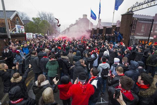 Football - 2017 2018 UEFA Champions League - Semi-Final, First Leg: Liverpool vs. A.S. Roma Liverpool fans outside Anfield prior to kick-off COLORSPORT PAUL GREENWOOD 