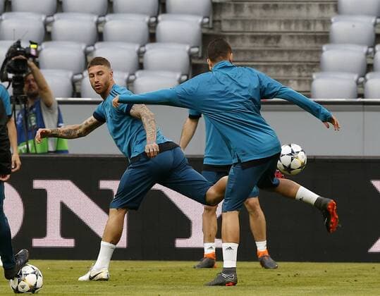 Entrenamiento del Real Madrid en Munich. En la imagen, Ramos. Real Madrid training session in Munich. In this picture, Ramos. 