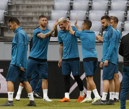 Entrenamiento del Real Madrid en Munich. En la imagen, Sergio Ramos, Theo Hernandez y Lucas Vazquez. Real Madrid training session in Munich. In this picture, Sergio Ramos, Theo Hernandez and Lucas Vazquez. 