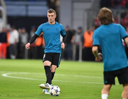 Soccer Mens Season 2017 2018 Champions League Semi-Finals First leg FC Bayern Munich Real Madrid Toni Kroos 8 Real Madrid warming warming up 25 04 2018 Copyright: xMatthiasxKochx