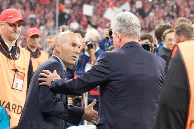 Head Coach Zinedine Zidane Real Madrid welcomes Head Coach Jupp Heynckes FC Bayern Muenchen FC Bayern Munich vs Real Madrid Soccer Semi Finals Champions League 25 04 2018 Muenchen Bayern Germany Copyright: xkolbert-press ChristianxKolbertx