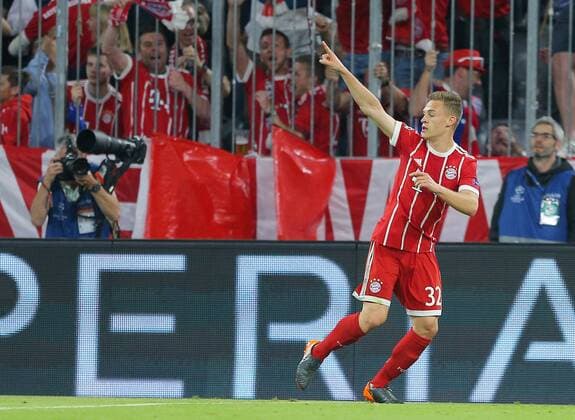 SOCCER - UEFA CL, Bayern vs Madrid MUNICH,GERMANY,25.APR.18 - SOCCER - UEFA Champions League, semifinal, FC Bayern Muenchen vs Real Madrid CF. Image shows the rejoicing of Joshua Kimmich (Bayern). GEPAxpictures xThomasxBachun