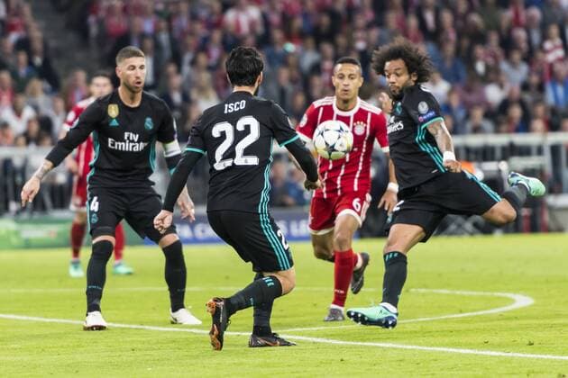 GER UEFA CL Bayern Munich Muenchen GER vs Real Madrid ESP 25 04 2018 Allianz Arena Muenchen GER UEFA CL Bayern Muenchen GER vs Real Madrid ESP Semi Finals in picture Scoring for 1 1 by Marcelo Real 12 with Thiago FCB 6 Isco Real 22 nordphotox xStraubmeier nph00004