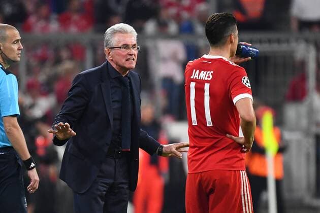 25 04 2018 xjhx Soccer Champions League Bayern Munich Real Madrid emspor v l Coach Head Coach Jupp Heynckes FC Bayern Munich Muenchen announces gestures gestures with gestures to gesticulate James Rodriguez FC Bayern Munich Muenchen