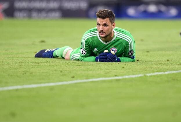 FOOTBALL CHAMPIONS LEAGUE SEASON 2017 2018 SEMINAR FINANCIAL AFFAIRS FC Bayern Muenchen Real Madrid 25 04 2018 Goalkeeper Sven Ulreich FC Bayern Muenchen Muenchen