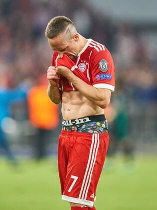 Franck RIBERY FCB 7 emotions disappointed disappointment frustration frustrated sadness sad desperate despair FC BAVARIA MUNICH REAL MADRID semi-final first leg Football UEFA Champions League Munich Germany 25 04 2018 CL season 2017 2018 FCB