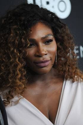 Bilder des Tages - SPORT April 25, 2018 - New York, NY, USA - April 25, 2018 New York City..Serena Williams attending the premiere of HBO presents Being Serena Her Story, Her Words at Time Warner Center on April 25, 2018 in New York City. Being Serena Her Story, Her Words , 042518  - ZUMAny1_ 20180425_zaf_ny1_226 Copyright: xKristinxCallahanx