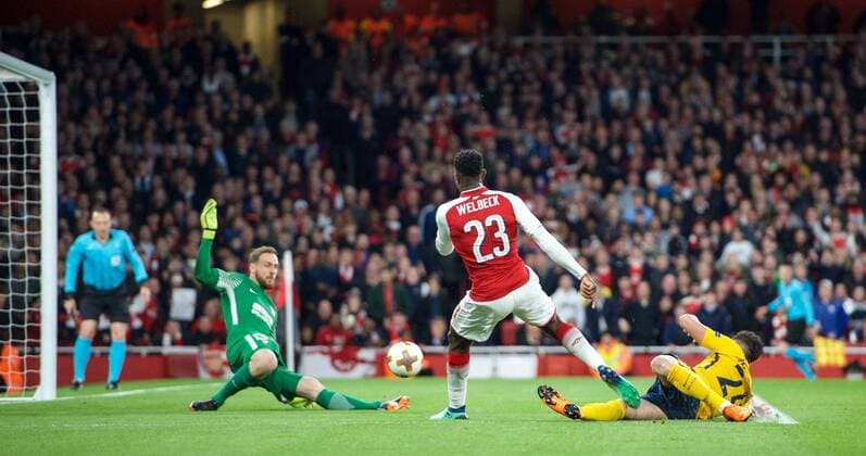 Danny Welbeck of Arsenal hits a shot at goal during the UEFA Europa League Semi Final 1st leg match between Arsenal and Atletico Madrid at the Emirates Stadium, London, England on 26 April 2018. Copyright: xAndyxAleksiejczukx PMI-1995-0018