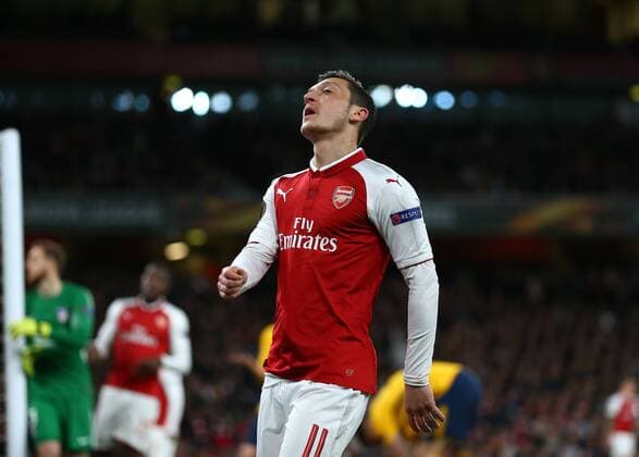 26th April 2018, Emirates Stadium, London, England; UEFA Europa League football, semi final, 1st leg, Arsenal versus Atletico Madrid; Mesut Ozil of Arsenal reacting disappointed after his shot for goal went over the post  ActionPlus12017323