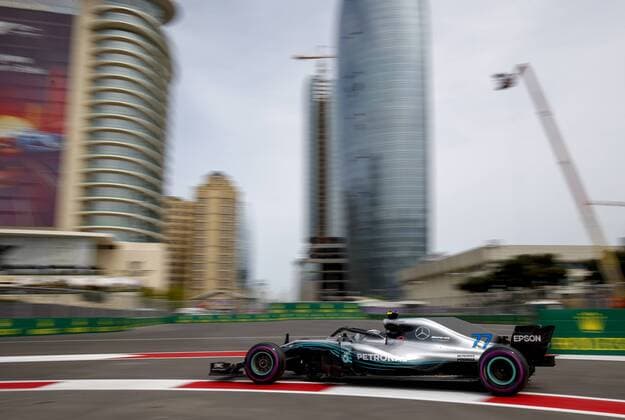 Motorsports: World Championship WM Weltmeisterschaft 2018; Grand Prix Azerbaijan, Grand Prix of Europe, Formula 1 2018 Azerbaijan Grand Prix, 77 Valtteri Bottas (FIN, Mercedes AMG Petronas), Baku Azerbaijan