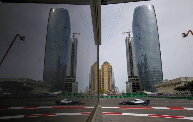 Motorsports: World Championship WM Weltmeisterschaft 2018; Grand Prix Azerbaijan, Grand Prix of Europe, Formula 1 2018 Azerbaijan Grand Prix, 77 Valtteri Bottas (FIN, Mercedes AMG Petronas), Baku Azerbaijan
