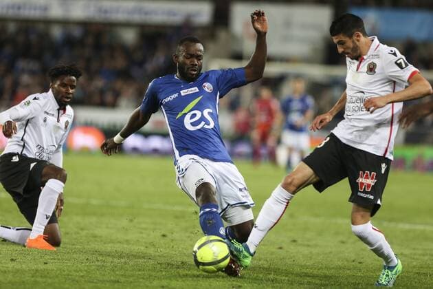 April 28, 2018 - Strasbourg, France - Aholou Jean Eudes (middle) and Lees-Melou Pierre (right) in action during the French L1 football match between Strasbourg (RCSA) and Nice (OGC) at the Meinau stadium..final score French Ligue 1 - Strasbourg vs Nice in France - 28 Apr 2018 - ZUMAs197 83002735st Copyright: xElyxandroxCegarrax