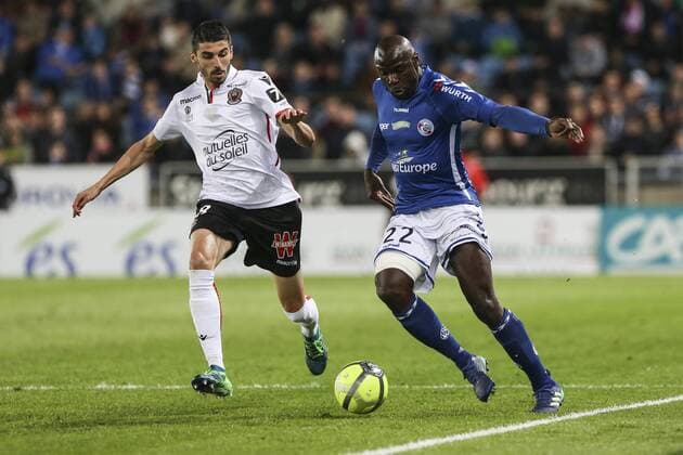 April 28, 2018 - Strasbourg, France - Seka Ernest (22) and Lees-Melou Pierre (8) in action during the French L1 football match between Strasbourg (RCSA) and Nice (OGC) at the Meinau stadium..final score French Ligue 1 - Strasbourg vs Nice in France - 28 Apr 2018 - ZUMAs197 83002773st Copyright: xElyxandroxCegarrax