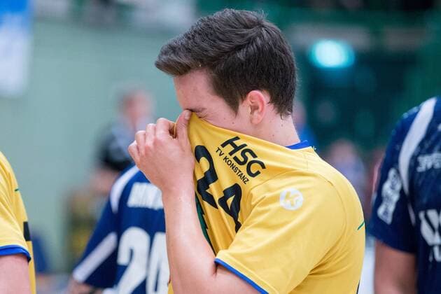 Tim Jud 24 HSG Konstanz disappointed after the match Bergischer HC vs HSG Konstanz Handball 2 Handball Bundesliga 28 04 18 Wuppertal NRW Germany Uni Halle Copyright: xcdnx
