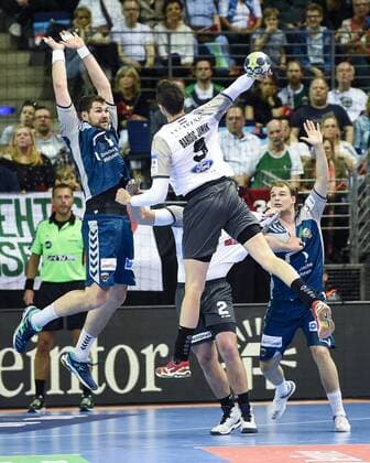 Mens Handball Mens EHF Cup Season 2017 18 Quarter-finals Playoffs Foxes Berlin RK Nexe Jakov Gojun Nr 10 Foxes Berlin Sasa Barisic No. 9 RK Nexe Marin Sipic No. 2 RK Nexe Paul Drux No. 95 Foxes Berlin 28 04 18 Copyright: xMichaelxHundtx xMatthiasxKochx