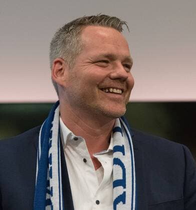 28 04 2018 xfux Football 2 Bundesliga SV Darmstadt 98 Premiere Lilienmusical From a tradition different in the Staatstheater in Darmstadt emporer emonline deloka v l Vice President Markus Pfitzner SV Darmstadt 98 Darmstadt