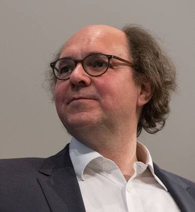 28 04 2018 xfux Football 2 Bundesliga SV Darmstadt 98 Premiere Lilienmusical Traditionally different at the Staatstheater in Darmstadt emporer emonline deloka v l Gernot Wojnarowicz Darmaturgie Concert Staatstheater Darmstadt Darmstadt