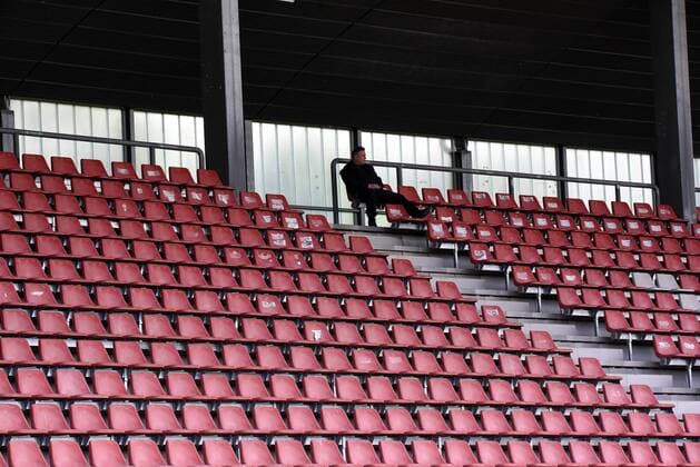 18 04 2018 xkhx Kassel Auerstadion Regionalliga Südwest Season 2017 2018 KSV Hessen Kassel against FC Astoria Walldorf Symbolbild Tristeste on the empty stands in the regional league