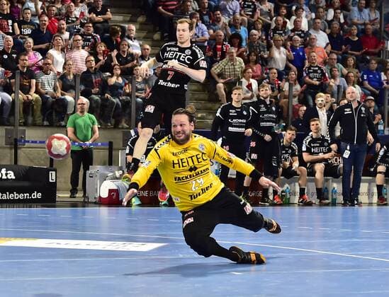 29 04 2018 Handball 1 Bundesliga DKB HBL Season 2017 2018 30 Round of the Match HC Erlangen Nine-City Region HCE HSG Wetzlar OGo Nikolas Katsigiannis 29 HC Erlangen HCE