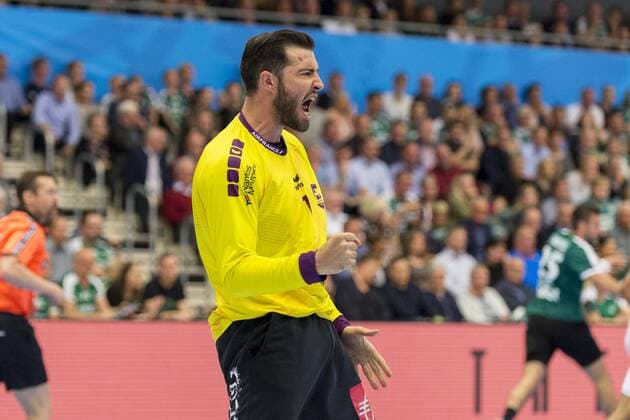 Cyril Dumoulin (1) fra HBC Nantes jubler efter en redning under Champions League kvartfinalen i herrehaandbold mellem Skjern Haandbold og HBC Nantes i Skjern Bank Arena i Skjern, soendag den 29. april 2018. , Skjern  Copyright: MadsxDalegaardx COP106 spdk20180429-174537-L
