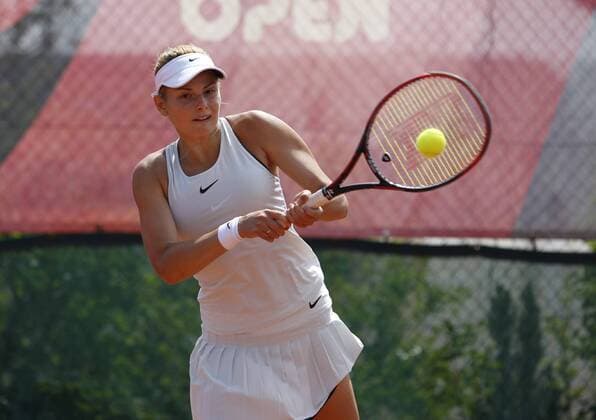 Tennis Tournament 28 04 2018 Wiesbaden Tennis Open v l Katarina Savatska Sport Wiesbaden Tennis Open