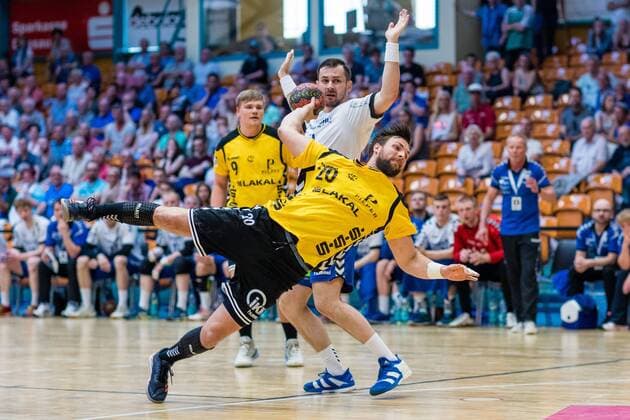 Moritz Barkow HG Saarlouis during the match in the DKB Handball 2 Bundesliga between Dessau Rosslauer HV 06 and HG Saarlouis in the Anhalt Arena on April 29 2018 in Bauhausstadt Dessau Saxony Anhalt Germany HB 2BL Dessau Rosslauer HV 06 HG Saarlouis Bauhausstadt Dessau Copyright: xEIBNER HartmutxBoesenerx EP_HBR