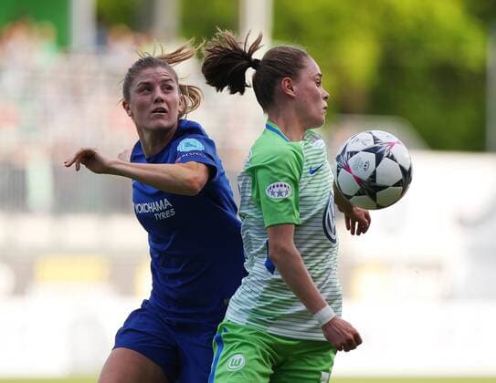 Wolfsburg vs Chelsea CL Women Wolfsburg Germany 29 04 2018 FOOTBALL VfL Wolfsburg vs Chelsea FC Semifinals UEFA Womens Champions League Season 2017 18 Picture shows Maren Mjelde Chelsea Ewa Pajor VfL Wolfsburg Wolfsburg