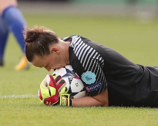 Almuth Schult VfL Wolfsburg kisses the ball