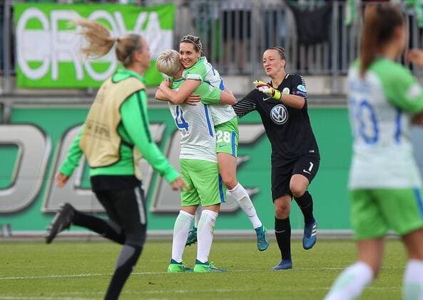Wolfsburg vs Chelsea CL Women Wolfsburg Germany 29 04 2018 FOOTBALL VfL Wolfsburg vs Chelsea FC Semifinals UEFA Womens Champions League Season 2017 18 Image shows final victory Final Wolfsburg
