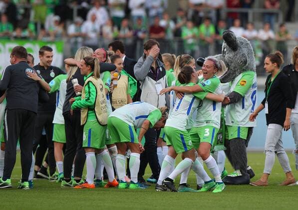 Wolfsburg vs Chelsea CL Women Wolfsburg Germany 29 04 2018 FOOTBALL VfL Wolfsburg vs Chelsea FC Semifinals UEFA Womens Champions League Season 2017 18 Image shows final victory Final Wolfsburg