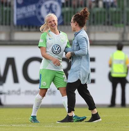 Joy at Pernille Harder VfL Wolfsburg