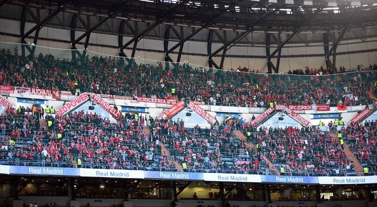 01 05 2018 xfux Football Champions League semi-final Real Madrid FC Bayern Muenchen emspor v l Bayern fans Madrid