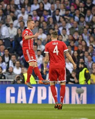 01 05 2018 Football UEFA Champions League 2017 2018 Semifinal Second leg Real Madrid FC Bayern Munich in Bernabeu Stadium Madrid Torjubel Joshua Kimmich FC Bayern Munich