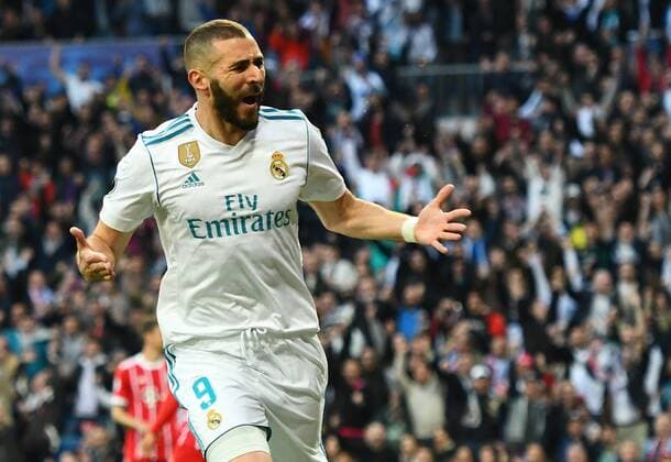 01 05 2018 xfux Football Champions League semi-finals Real Madrid Bayern Muenchen emspor v l Karim Benzema Real Madrid celebrate the goal The goal celebrations for 1 1 Madrid