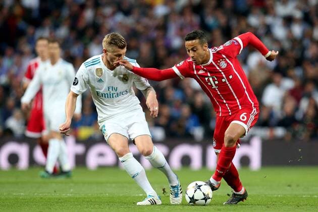 Emotion Joy Lucky Positive Cheering Torjubel8 Thiago Alcantara Bayern Munich 6 Real Madrid CF vs Bayern Munich Champions League Semifinals Soccer 01 05 2018 Real Madrid CF vs Bayern Munich Champions League Semifinals Football 01 05 2018 Madrid Copyright: xLanger Eibner-Pressefotox EP_HLR