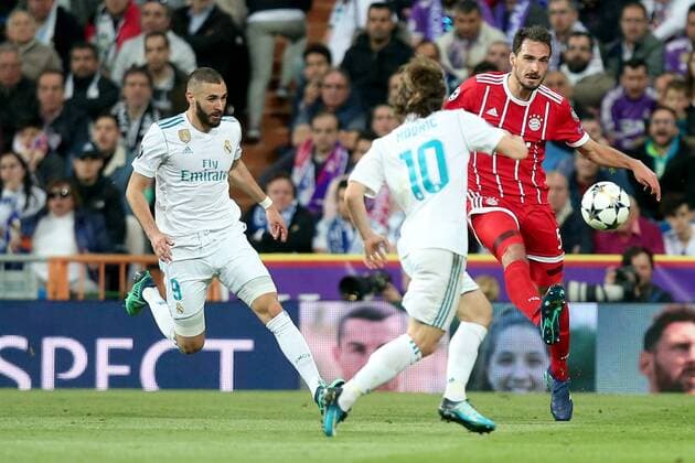 Karim Benzema Real Madrid CF 9 Luka Modric Real Madrid CF 10 Mats Hummels Bayern Munich 5 Real Madrid CF vs Bayern Munich Champions League Semifinals Soccer 01 05 2018 Real Madrid CF vs Bayern Munich Champions League Semifinals Football 01 05 2018 Madrid Copyright: xLanger Eibner-Pressefotox EP_HLR