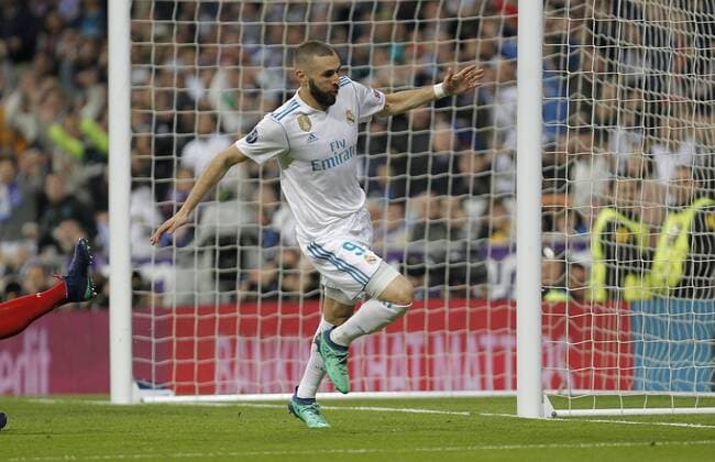 Soccer match between Real Madrid and Bayern Munich, second leg of semi finals of the Champions League 2017 2018, held at the Santiago Bernabeu stadium, in Madrid. (Photo: Jose Cuesta 261 Cordon Press). Karim Benzema celebrates after scoring.  xJosexLuisxCuestax xx