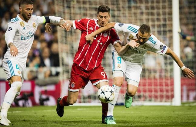 Madrid 01 05 2018 Sergio Ramos Real Robert Lewandowski FCB Karim Benzema Real Real Madrid Bayern Munich