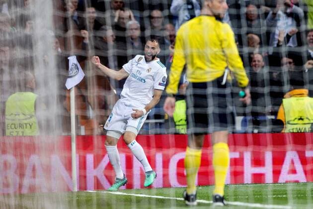 Real Madrid s Karim Benzema celebrates after scoring the 2-1 during the UEFA Champions League semi finals second leg match between Real Madrid and Bayern Munich at Santiago Bernabeu Stadium, in Madrid, Spain, 01 May 2018. Real Madrid vs Bayern Munich !ACHTUNG: NUR REDAKTIONELLE NUTZUNG!  Copyright: xRodrigoxJimenezx GRAF6610 20180501-636608098764240092