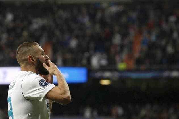 Real Madrid s Karim Benzema celebrates after scoring the 2-1 during the UEFA Champions League semi finals second leg match between Real Madrid and Bayern Munich at Santiago Bernabeu Stadium, in Madrid, Spain, 01 May 2018. Real Madrid vs Bayern Munich !ACHTUNG: NUR REDAKTIONELLE NUTZUNG!  Copyright: xJAVIERxLIZONx GRAF6617 20180501-636608098899399410