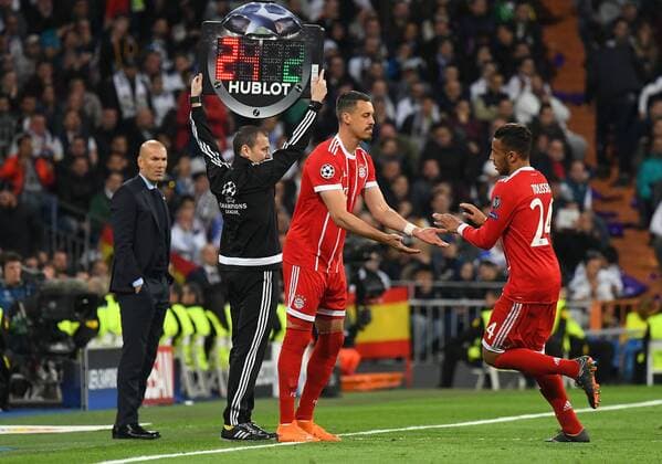 01 05 2018 xfux Football Champions League semi-finals Real Madrid Bayern Muenchen emspor v l Sandro Wagner Bayern Munich Corentin Tolisso Bayern Munich Muenchen Madrid