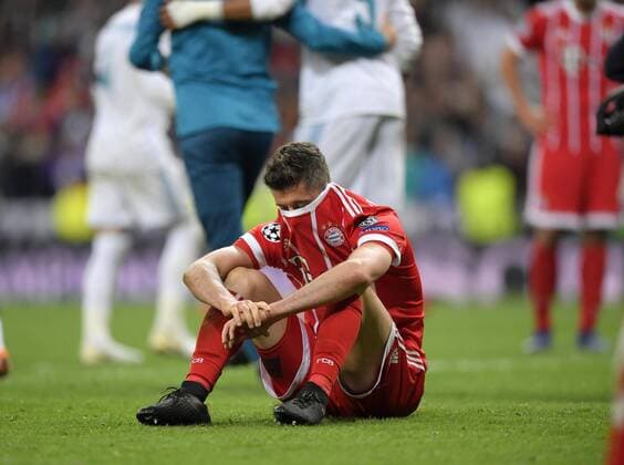 01 05 2018 Football UEFA Champions League 2017 2018 Semifinals Second leg Real Madrid FC Bayern Munich at Bernabeu Stadium Madrid Robert Lewandowski Bayern Munich disappointed after the match