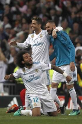 Real Madrid s players (L-R) Marcelo, Cristiano Ronaldo and Benzema during the UEFA Champions League semifinal second leg match between Real Madrid and Bayern Munich, at the Santiago Bernabeu stadium, in Madrid, Spain, 01 May 2018. Real Madrid vs. Bayern Munich !ACHTUNG: NUR REDAKTIONELLE NUTZUNG!  Copyright: xJavierxLizonx MAD55 20180501-636608148402540383