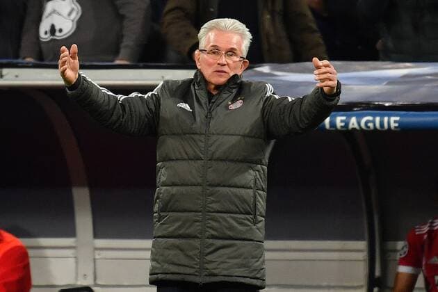 Jupp HEYNCKES Coach Bayern Munich Gesture disappointment frustration disappointed frustrated dejected single image trimmed single motive half figure half figure football Champions League semi-final Real Madrid FC Bayern Muenchen 2 2 am 01 05 2018 E S T A D I O S A N A G A B E R N A B E U