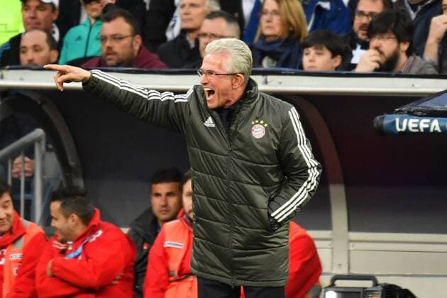Jupp HEYNCKES Bayern Munich man Gestik gives instructions single image trimmed single motive half figure half figure football Champions League semi-final Real Madrid FC Bayern Muenchen 2 2 am 01 05 2018 E S T A D I O S A N A G A B E R N A B E U