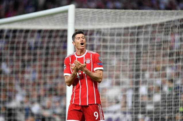 Robert Lewandowski Bayern disappointed Real Madrid FC Bayern UEFA Champions League CL Semi Finals 1 2 Final Retreats Season 2017 2018 Football Soccer soccer Men Germany Germany Madrid 1 5 2018 Stadion Bernabeu