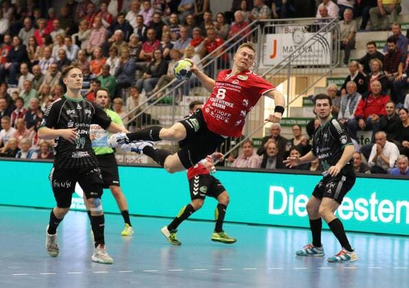 Fannar Thor Fridgeirsson ASV Hamm Westphalia 8 VfL Eintracht Hildesheim Handball 2 Bundesliga 02 05 2018 ASV Hamm Westphalia vs VfL Eintracht Hildesheim Handball 2 Bundesliga 02 05 2018 Hamm Copyright: xEIBNER JanxStrohdiekx EP_JSK