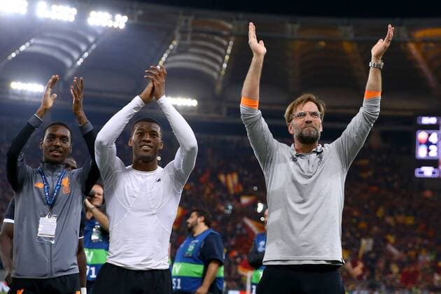 May 2, 2018 - Rome, Italy - AS Roma v FC Liverpool training - Champions League semi-final second leg.Georginio Wijnaldum of Liverpool and Liverpool manager Jurgen Klopp greeting the supporters at Olimpico Stadium in Rome, Italy on May 02, 2018. A.S. Roma v Liverpool - UEFA Champions League Semi Final Second Leg  - ZUMAn230 20180502_zaa_n230_991 Copyright: xMatteoxCiambellix