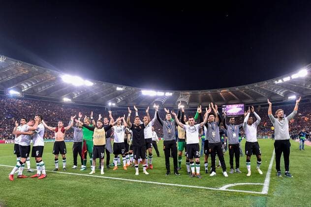 Bilder des Tages - SPORT May 2, 2018 - Rome, Italy - Liverpool players celebrate as they qualify for the Champions League Final following during the UEFA Champions League Semi Final match between Roma and Liverpool at Stadio Olimpico, Rome, Italy on 2 May 2018. Roma v Liverpool.UEFA Champions League.2 05 2018.  - ZUMAn230 20180502_zaa_n230_1016 Copyright: xGiuseppexMaffiax
